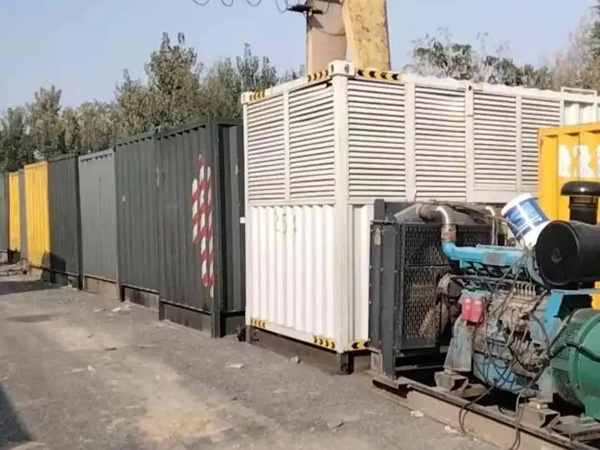 闽侯200KW柴油发电机机组每小时油耗是多少?